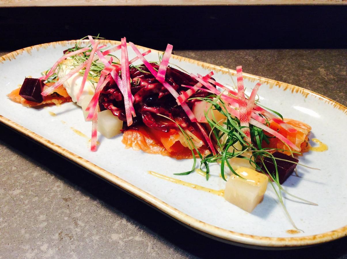 לינה וארוחת בוקר אוקהאם Mill Street Pub & Kitchen מראה חיצוני תמונה